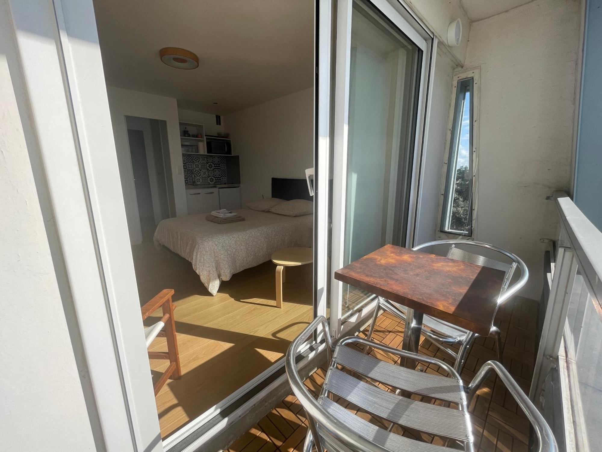 Studio - Balcon - Bord De Mer Courseulles-sur-Mer Εξωτερικό φωτογραφία